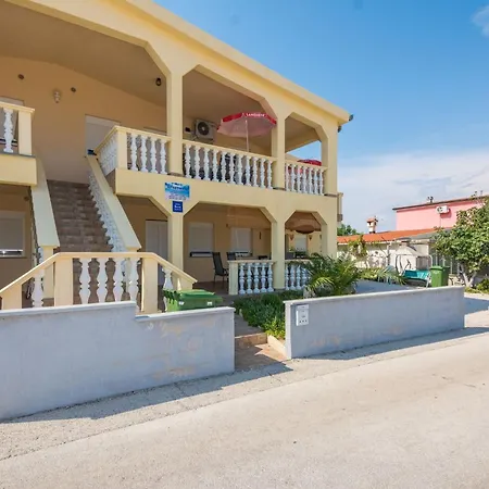 Delic Pejic 2 By Interhome