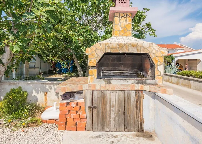 Apartment Delic Pejic 2 By Interhome Vir