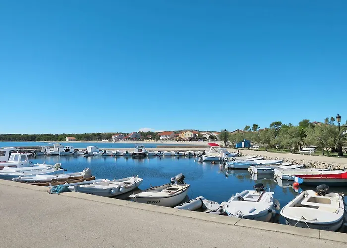 Delic Pejic 2 By Interhome Apartman Vir